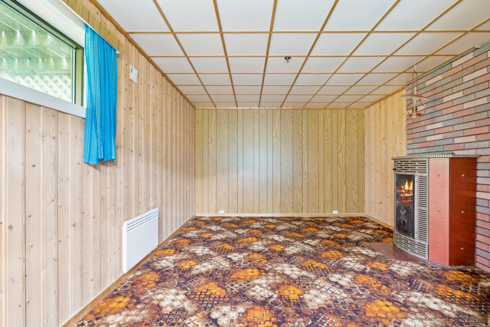 I husets kjeller finner trappegang, gang, 2 boder, vaskerom og stue Galleribilde