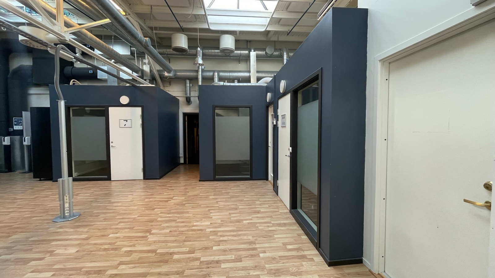 Redigeringsrom Galleribilde