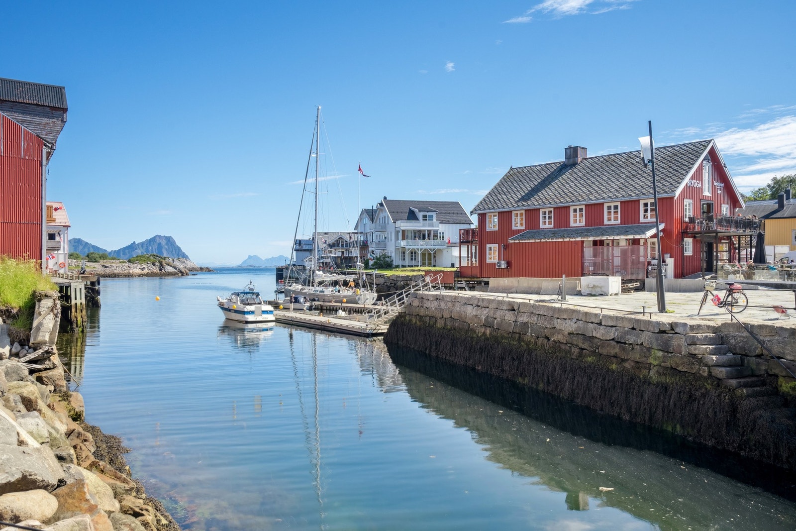 Deler av Kabelvåg sentrum Galleribilde