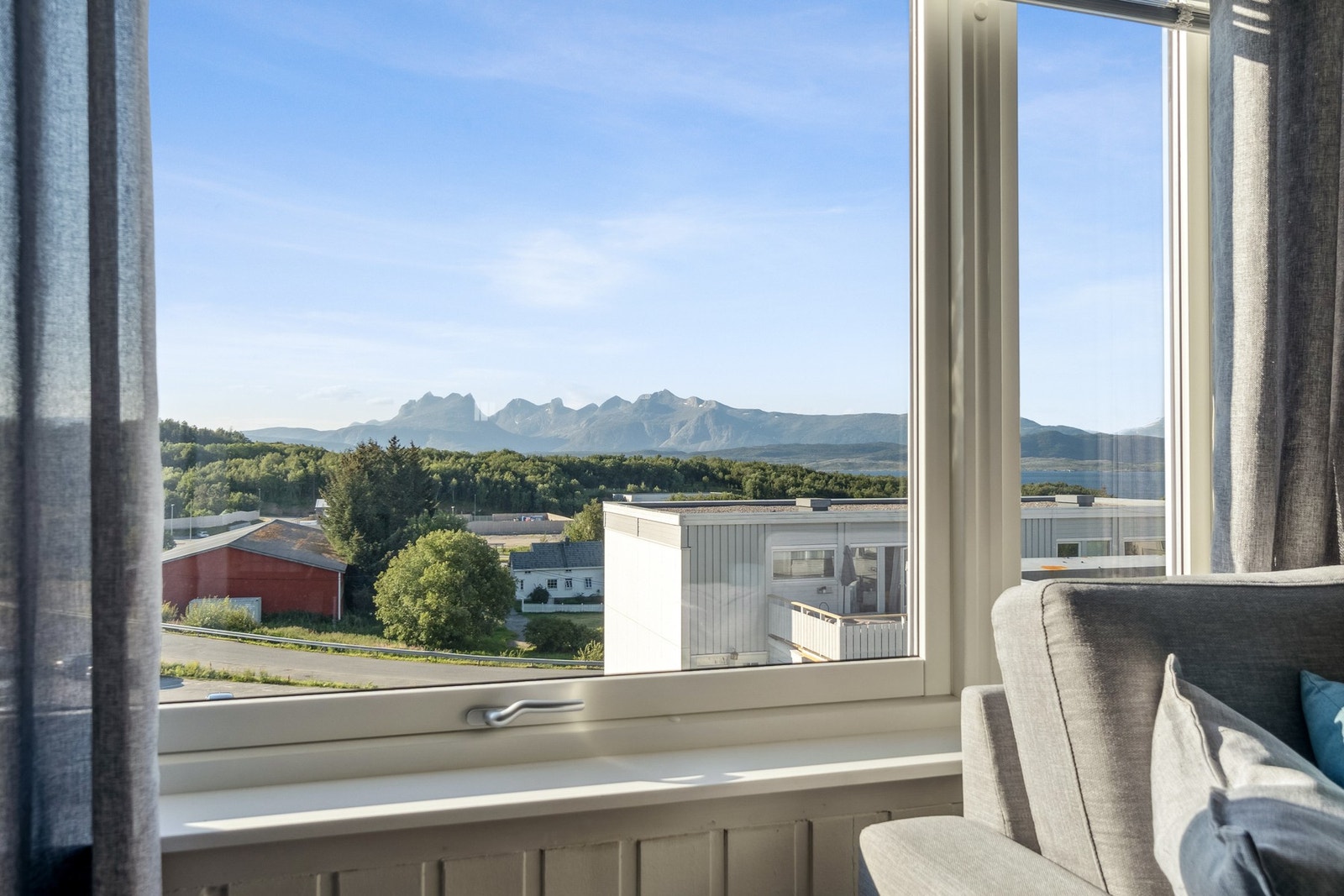Utsikt fra stuen. Galleribilde