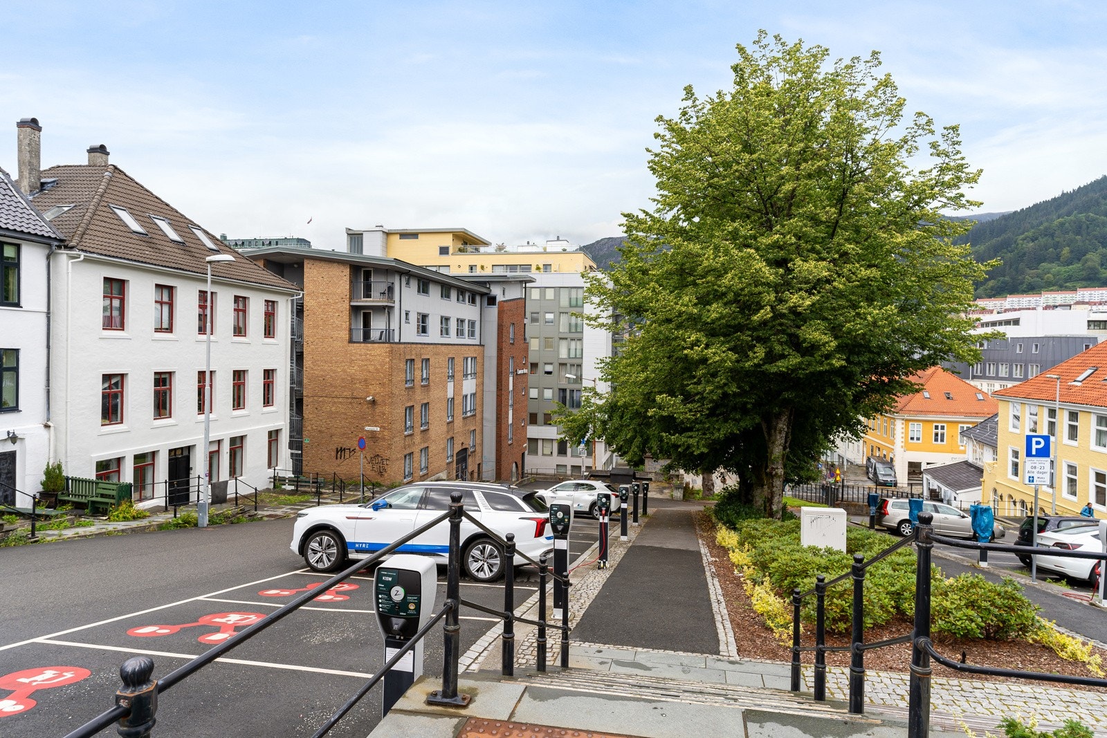 Området har fått et løft i det siste og flere gater er oppgradert. Galleribilde