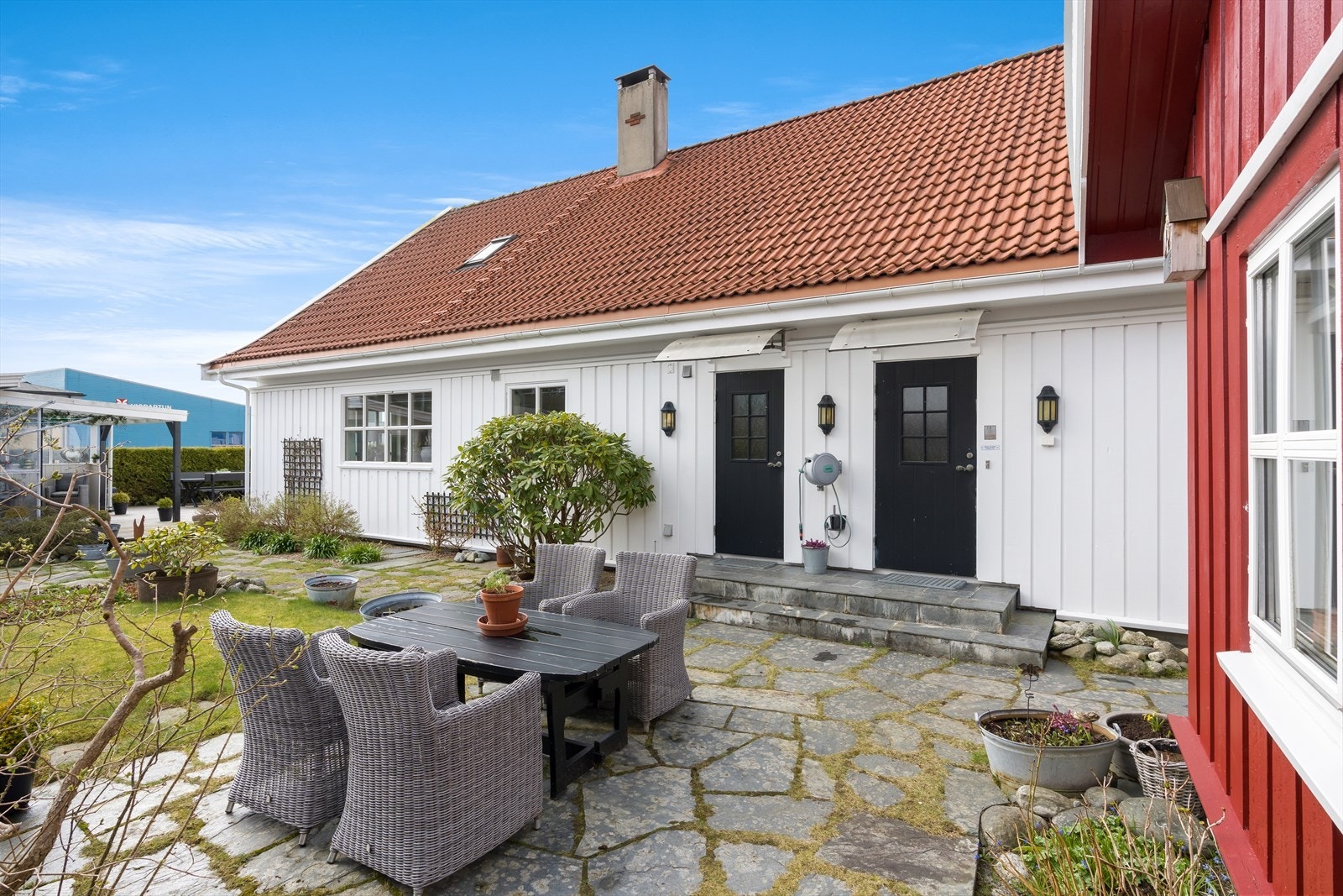 Bakgård Galleribilde