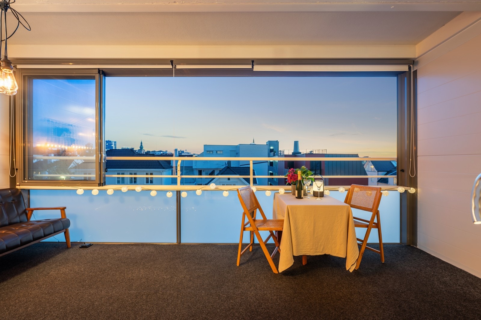 Dette er en meget sentral og attraktiv 2-roms BRL leilighet med beliggenhet midt i smørøyet av Stavanger! Galleribilde