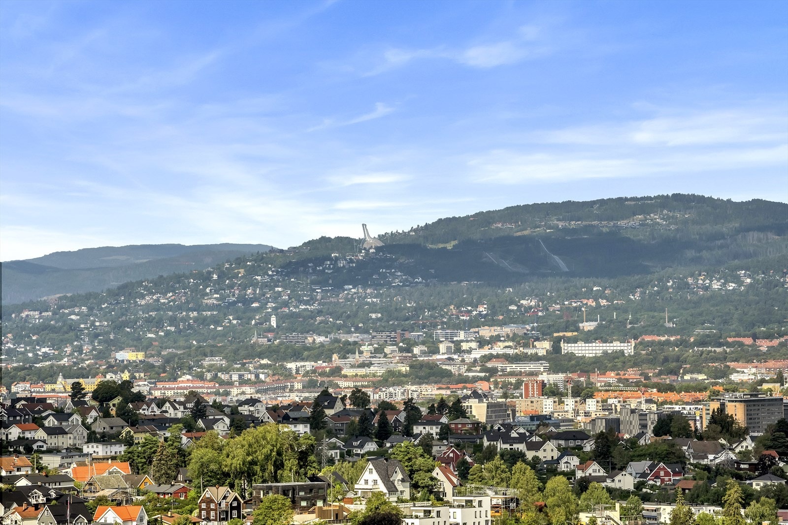 Nydelig utsikt hele veien mot Holmenkollen. Galleribilde