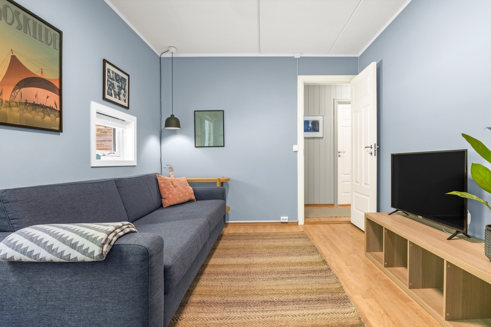 Soverommets utforming gjør at dette egner seg godt som gjesterom eller tv-stue. Galleribilde