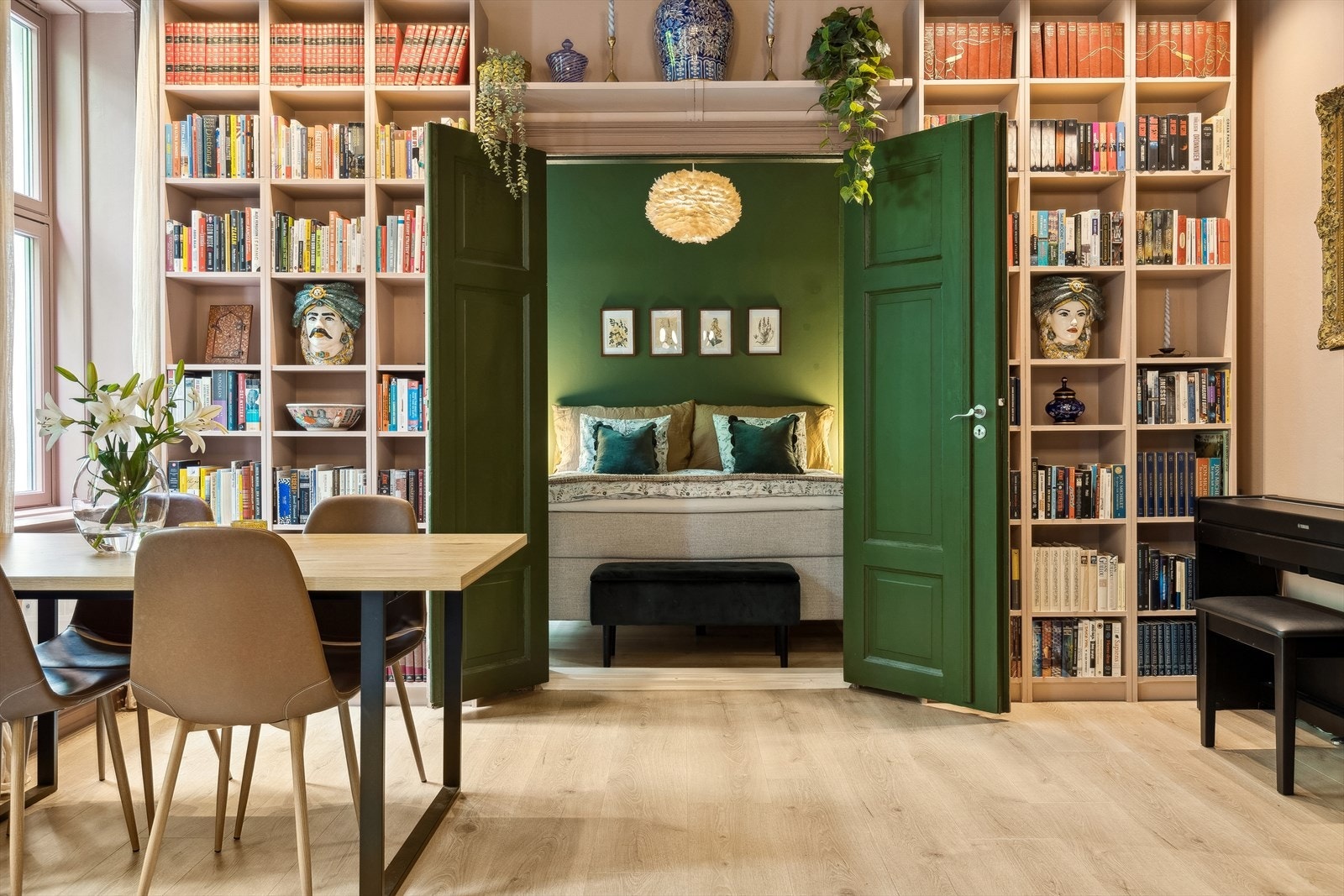 Flotte fargekombinasjoner satt av interiørarkitekt Marianne Norén. Galleribilde