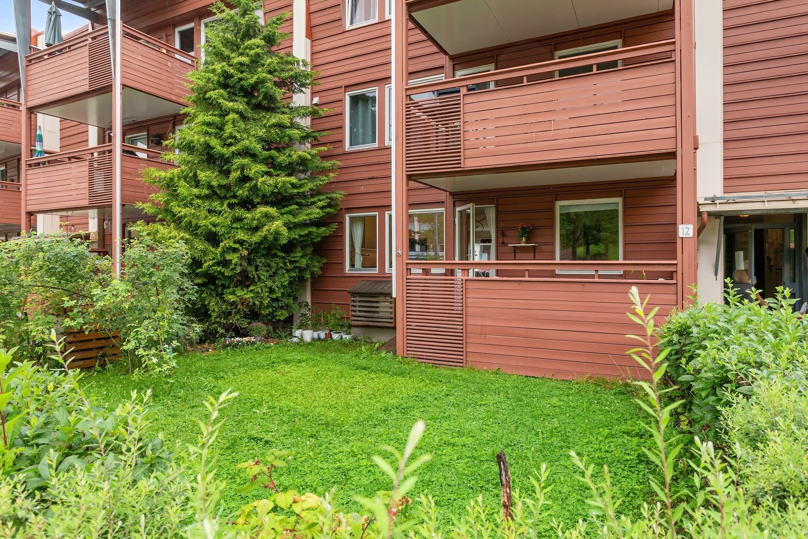 Hagen er sørvendt og har fine solforhold. Galleribilde