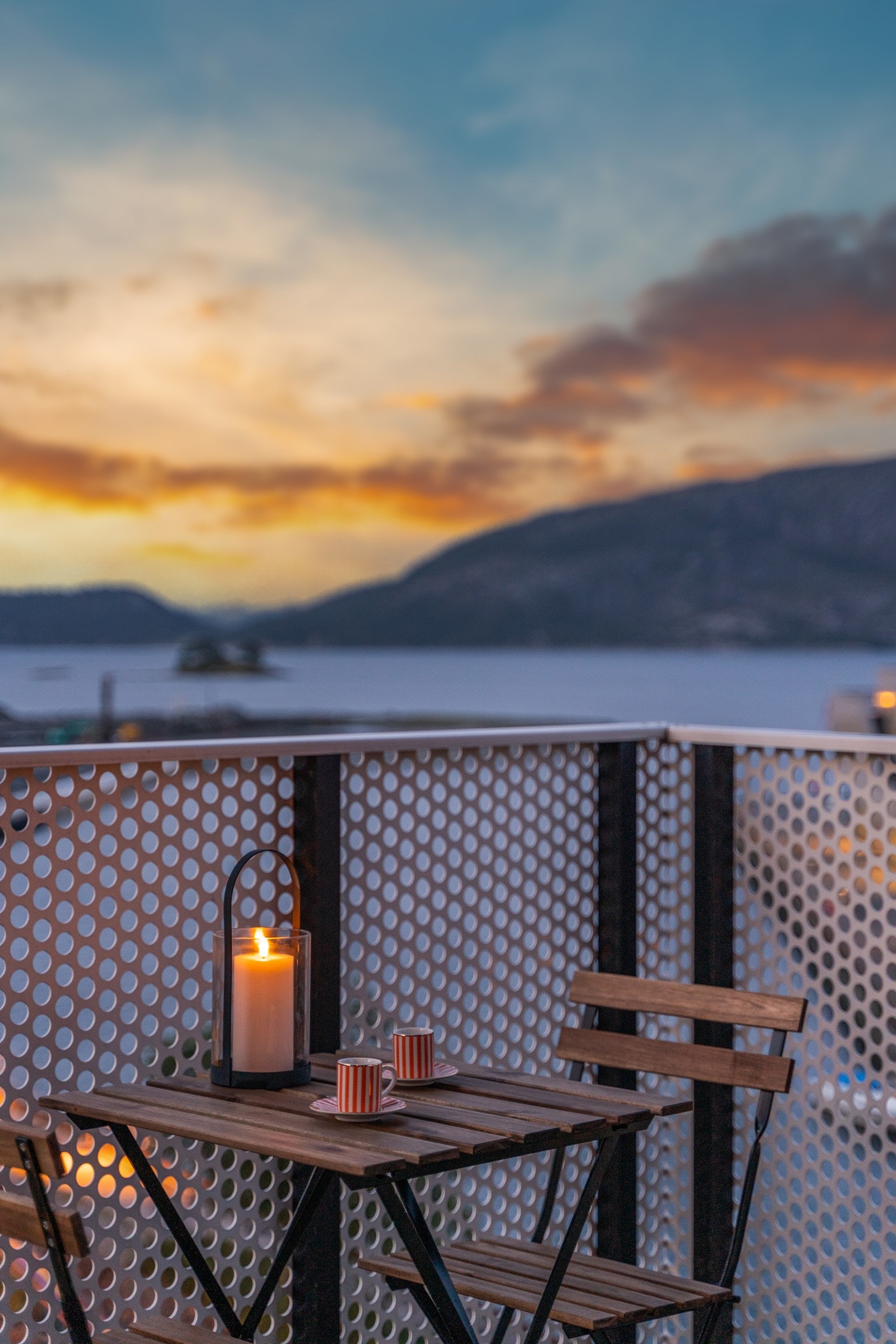 Kveldsbilde | Balkong Galleribilde