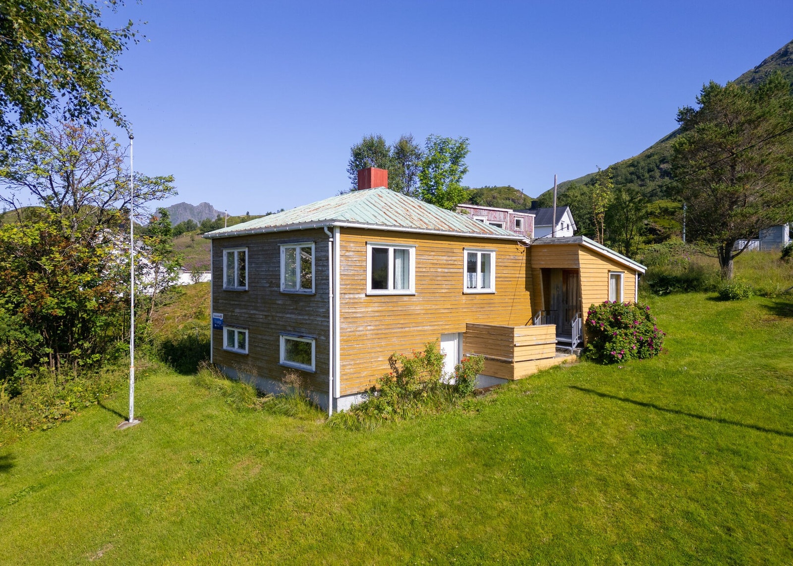 Velkommen til Barkestadveien 28 - Eldre enebolig i rolige og idylliske omgivelser på Barkestad. Foto: Lunde Images AS Galleribilde