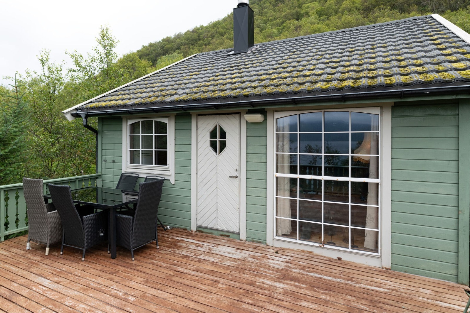 Terrasse og inngangsparti. Galleribilde