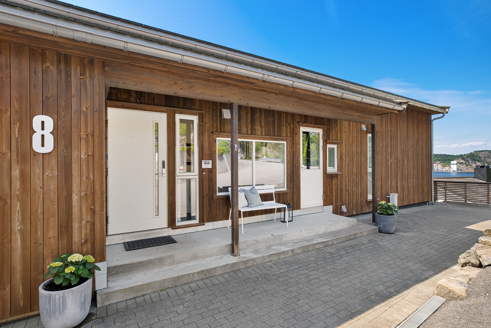 Pent inngangsparti Galleribilde