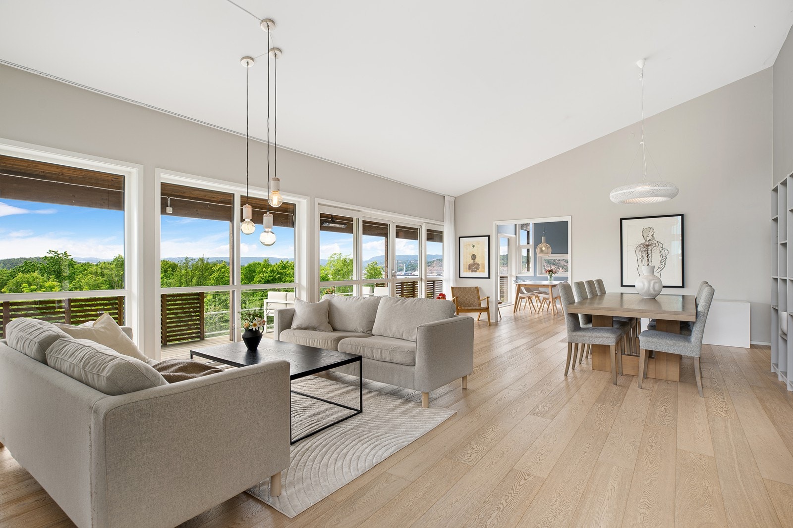 Velkommen til Sømskleiva 8 v/ Andre Sandvik i EiendomsMegler 1! Galleribilde