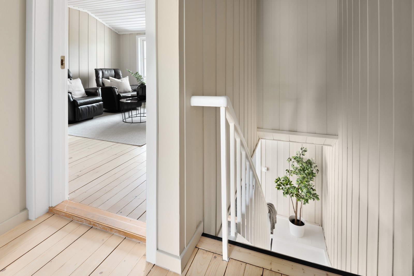 Velkommen opp til boligens 2. etasje! Galleribilde