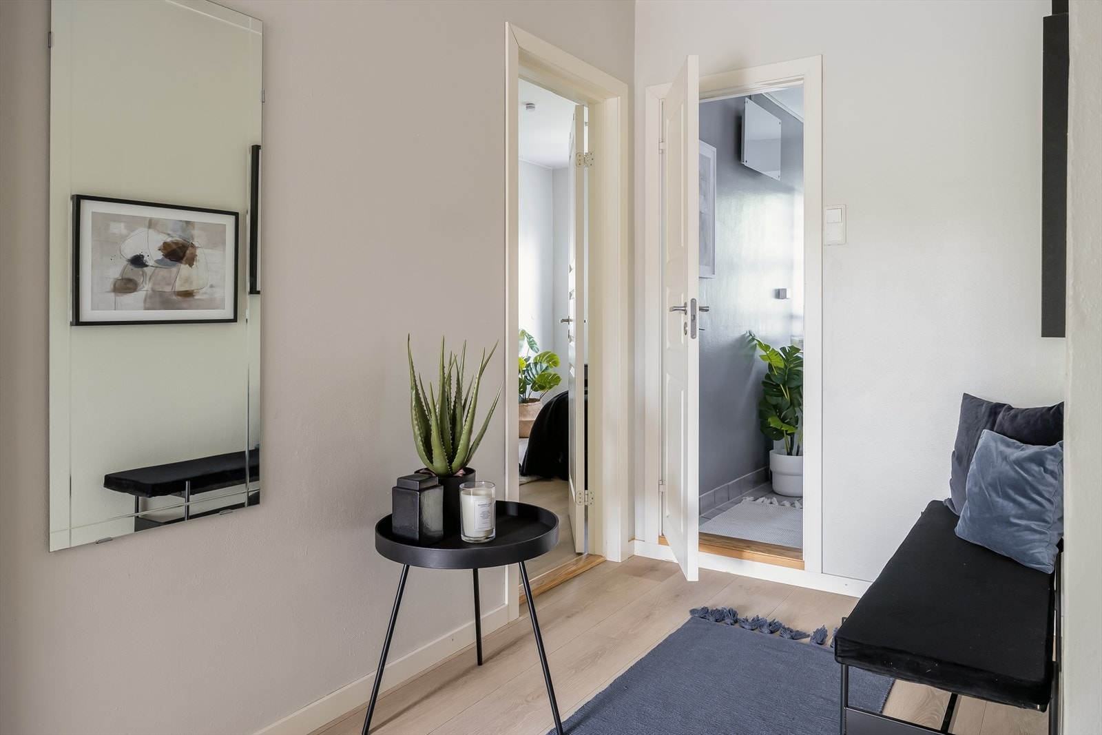 Entré på 7,5 m². Galleribilde