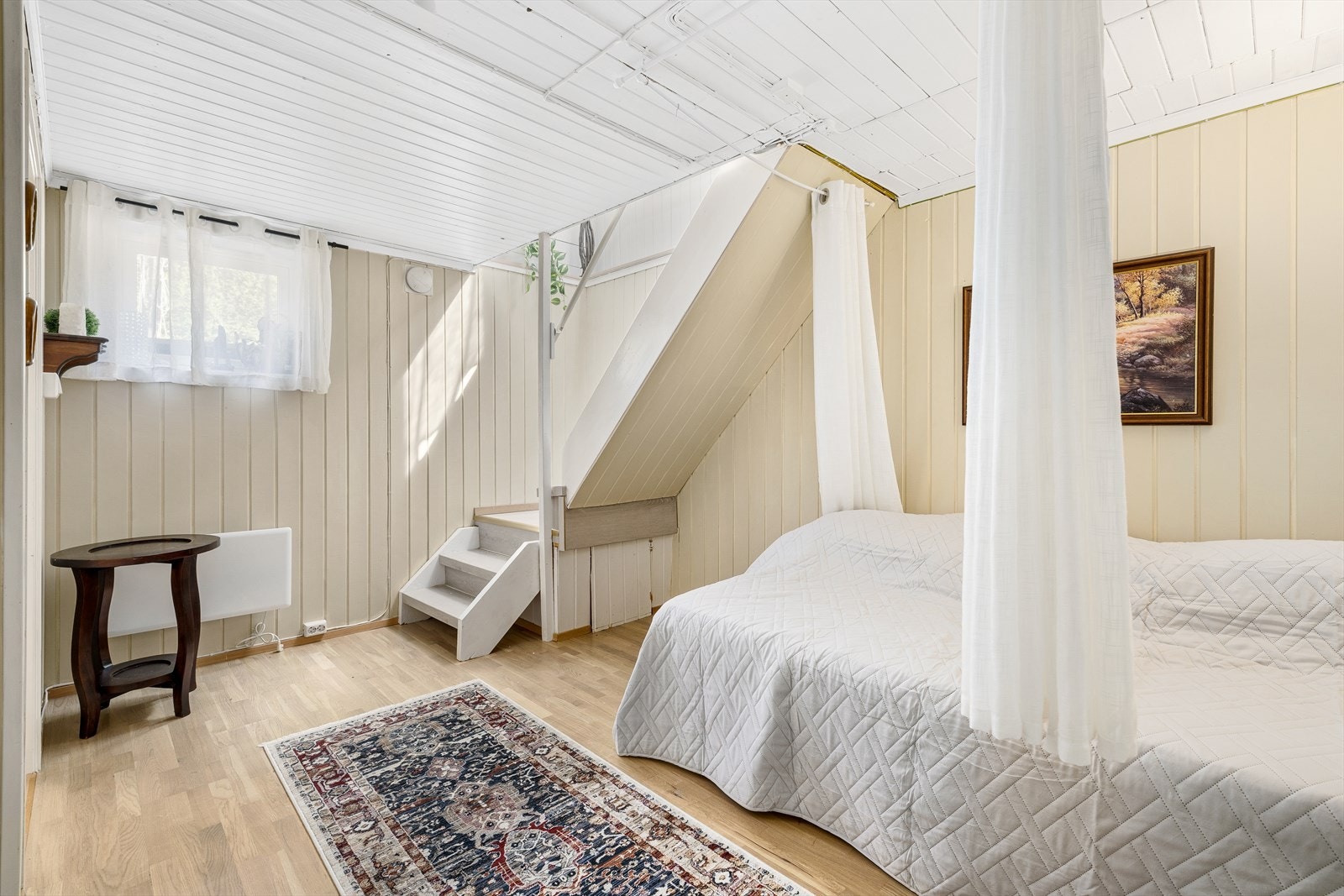 Ned til kjelleren til hoveddelen. Galleribilde