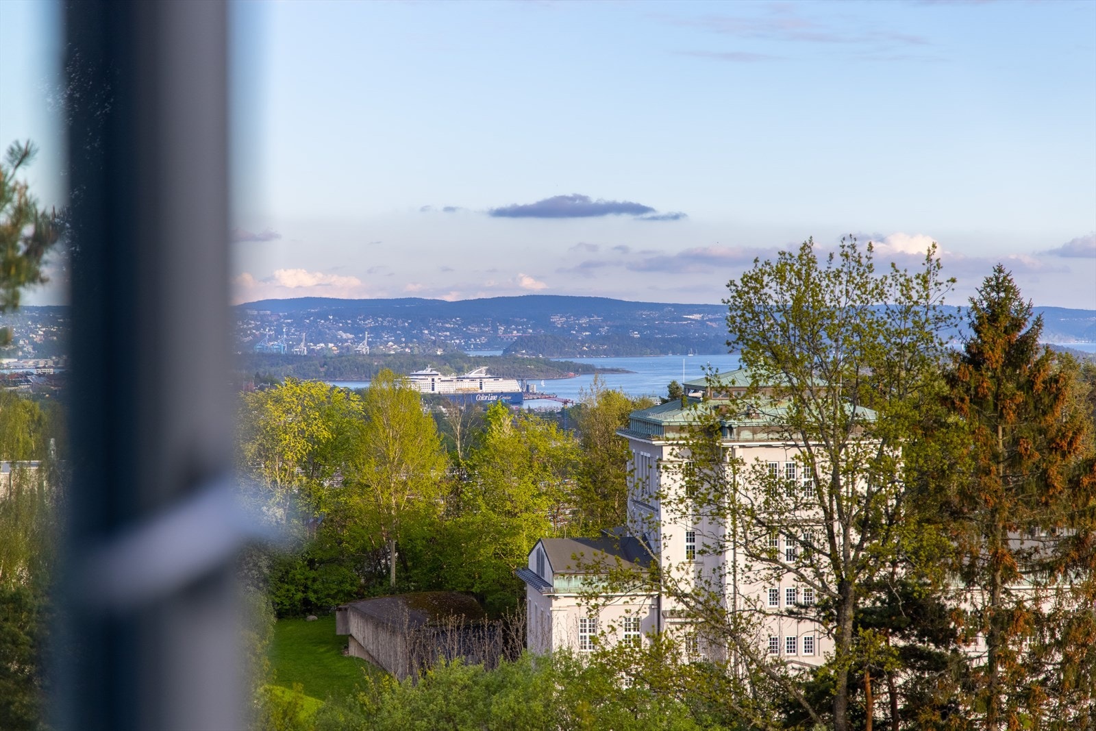 Utsikt fra hovedsoverommet Galleribilde