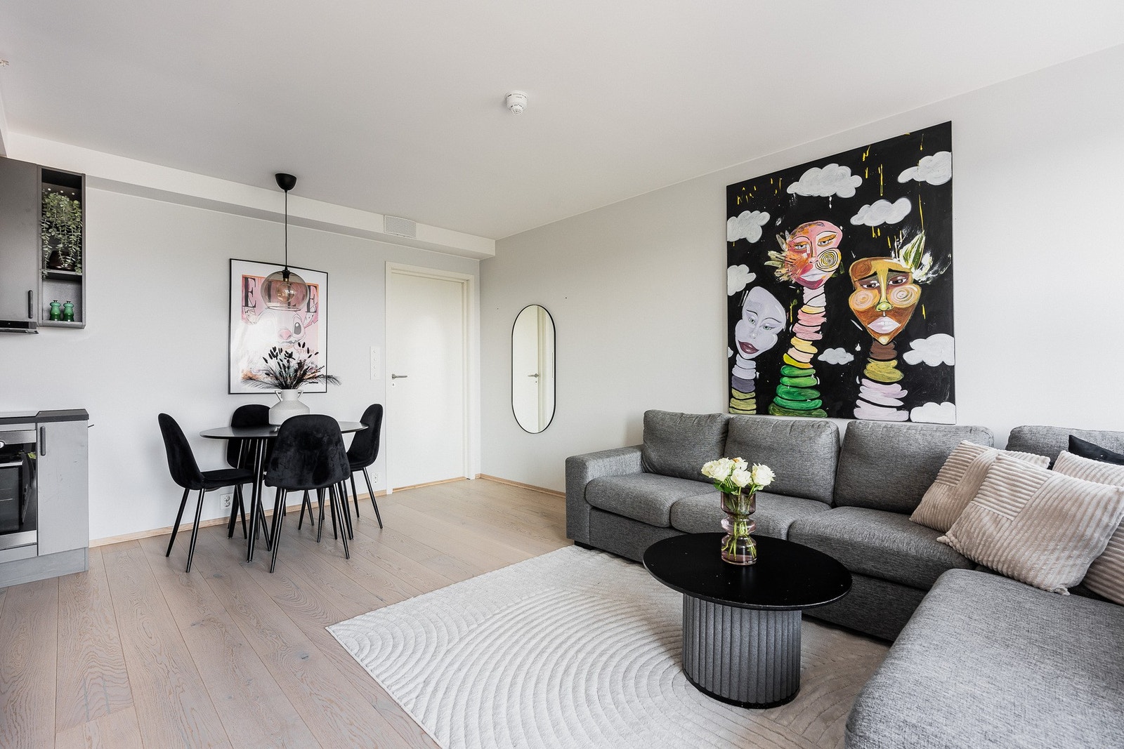 Rikelig med areal for møblering. Galleribilde