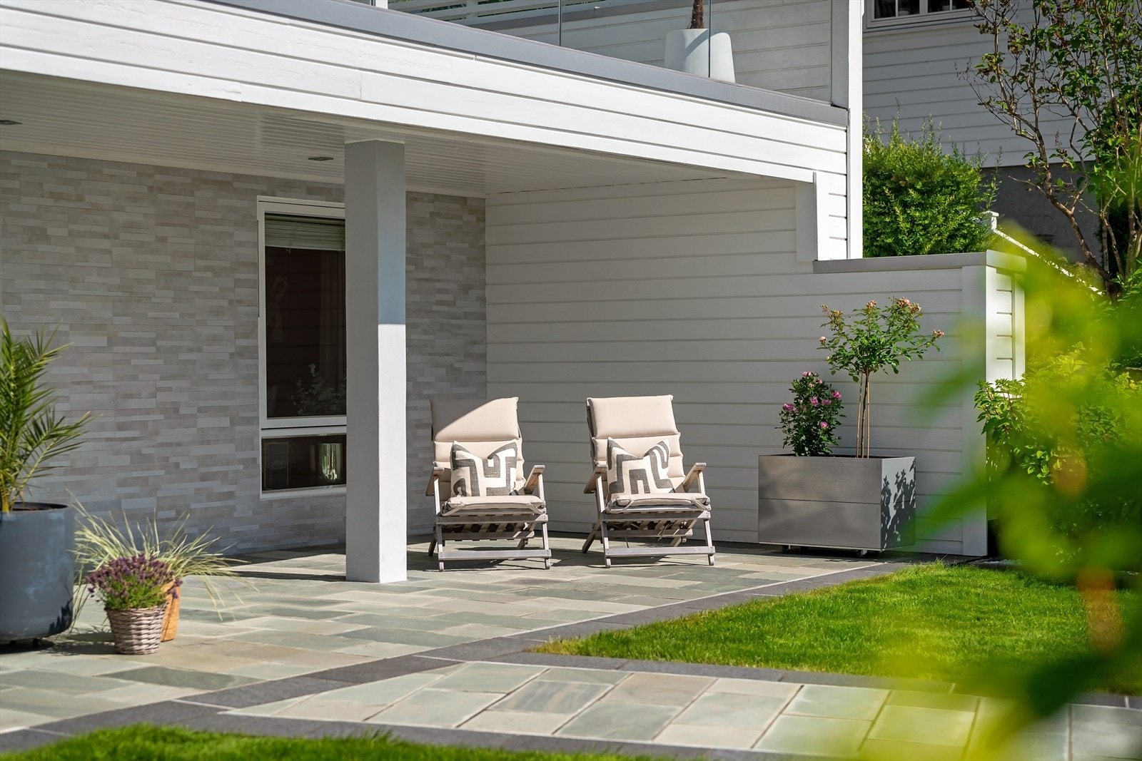 På markterrassen kan du nyte solen! Galleribilde