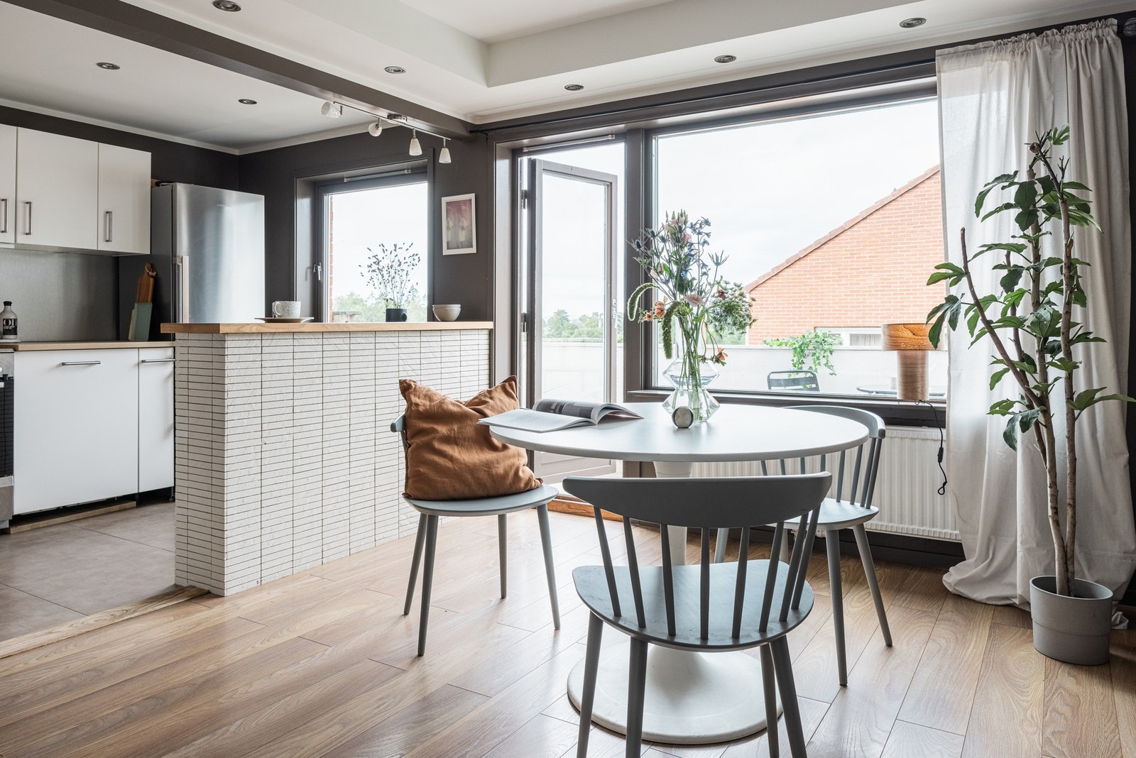 Praktisk og lys 2-roms leilighet. Galleribilde