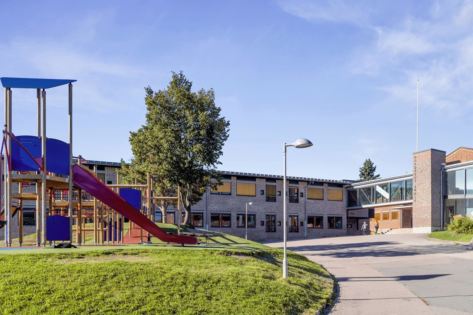 Nordtvet skole - ca. 2-3 min gange fra boligen Galleribilde
