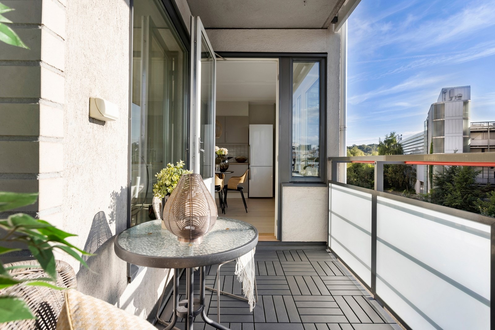 Flott nord/vest-vendt balkong på ca. 5 m² Galleribilde