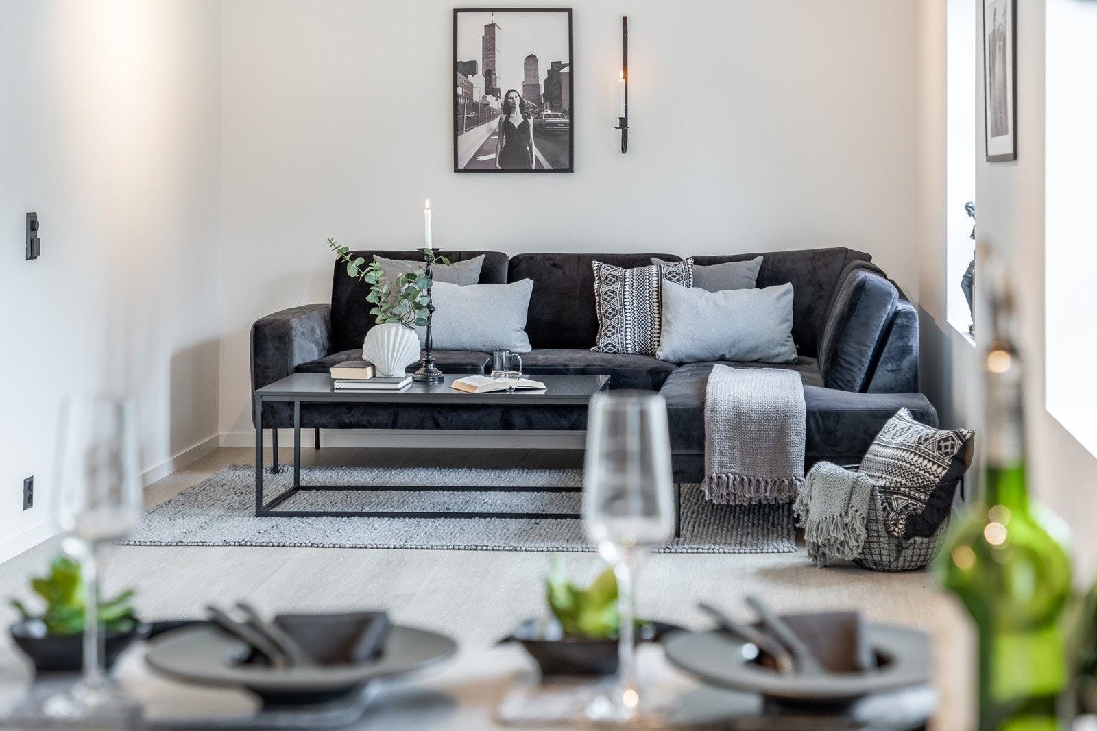 Hele leiligheten har en gjennomgående moderne standard. Galleribilde