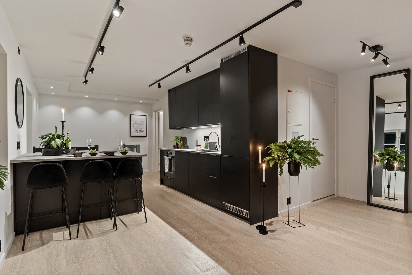 Kjøkkenet er fra JKE Design. Galleribilde