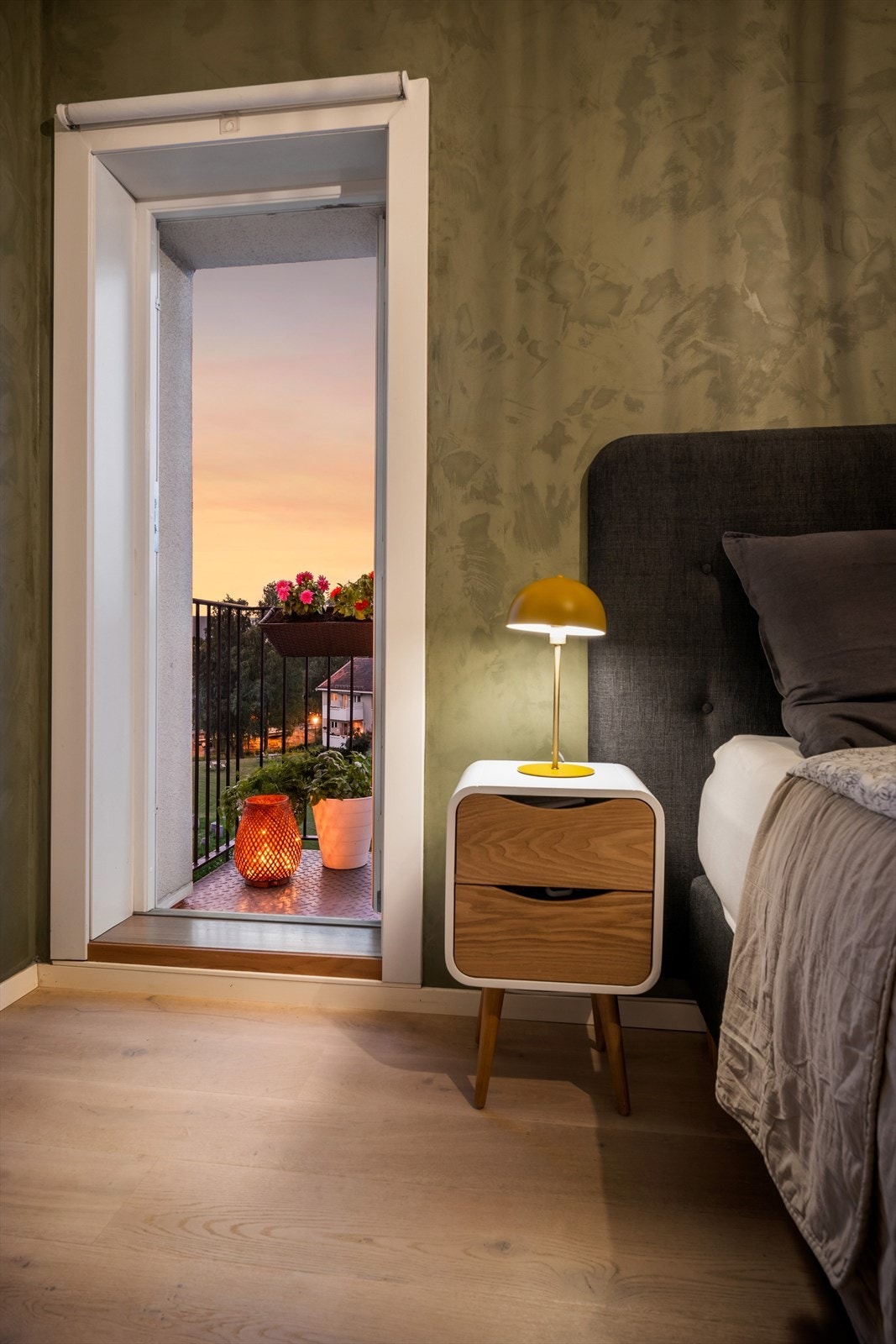 Her i fra er det utgang til en herlig nordvendt balkong 1 m². Galleribilde