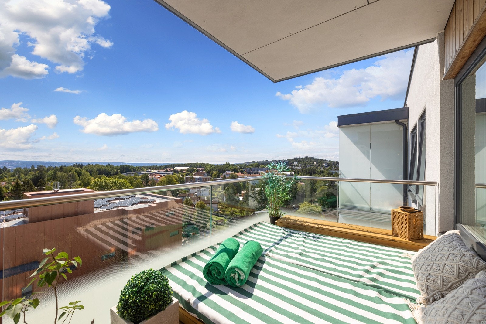 Velkommen til Hovseterveien 68B, presentert av Vegar Giæver v/ EIE eiendomsmegling Røa, Skøyen & Ullern. Galleribilde