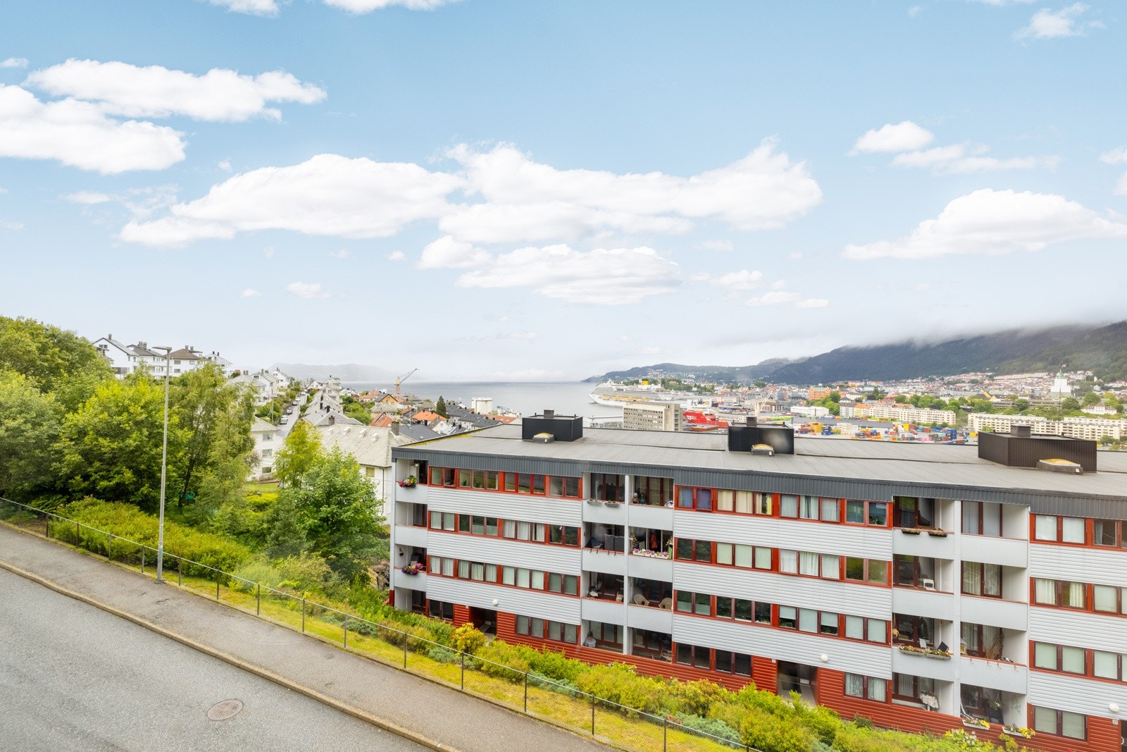 Småpudden gjør gangavstanden til utdanningsinstitusjonene i sentrum kortere. Galleribilde