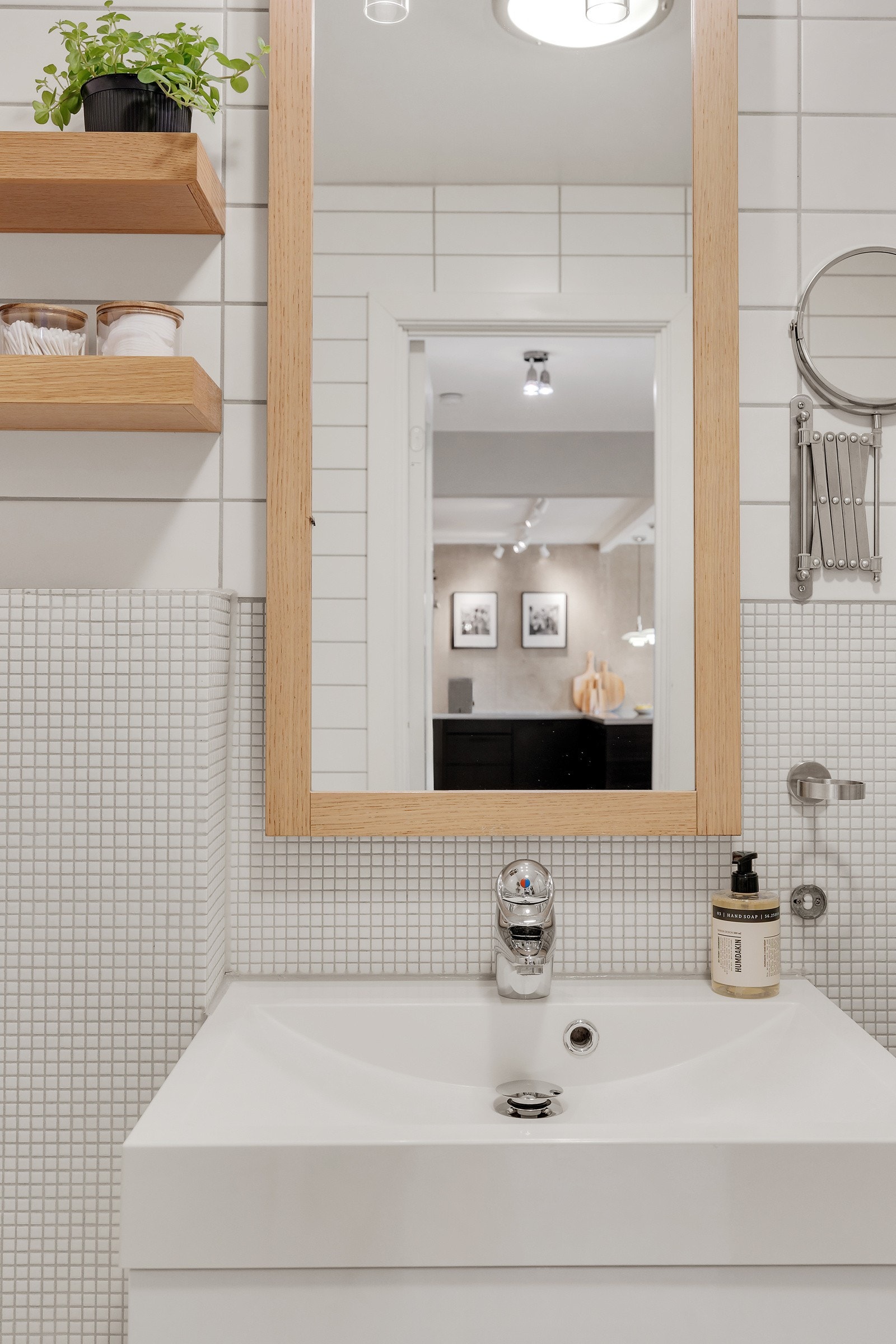 Det er plass og opplegg for vaskemaskin. Galleribilde