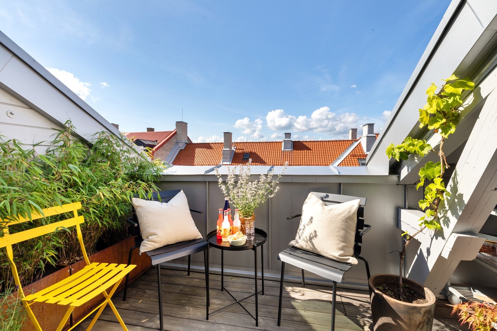 Privatmegleren Aksept v/Karoline B. Olsen har gleden av å ønske velkommen til Sørligata 40C! Galleribilde