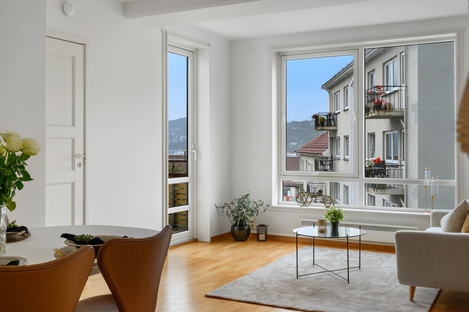 Overflater malt i 2024 Galleribilde