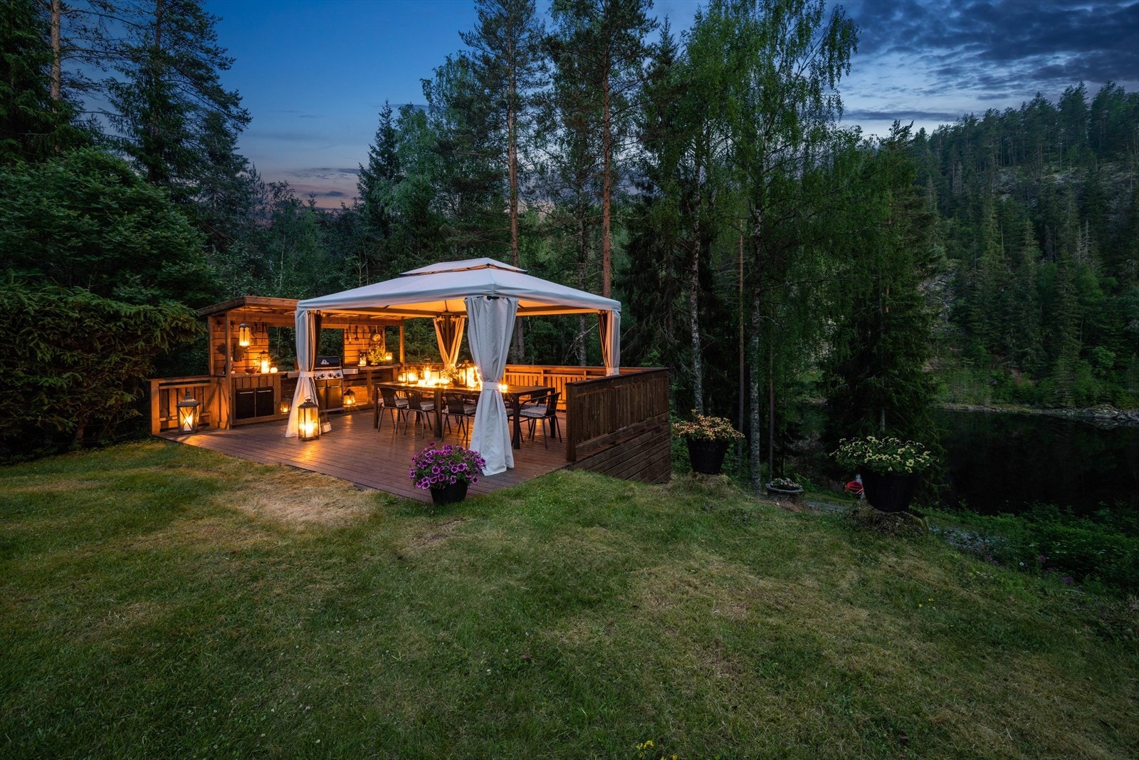 Her kan man nyte lange og deilige sommerkvelder. Galleribilde