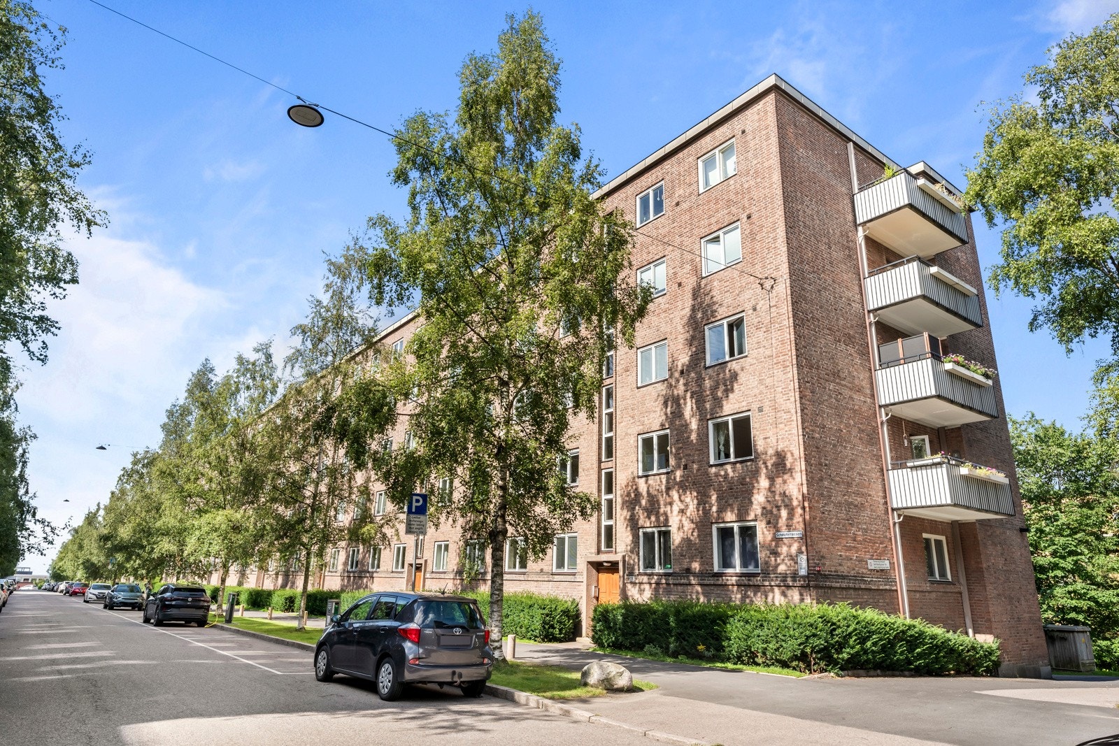 Bygget har innendørs sykkelparkering og felles vaskeri. Galleribilde