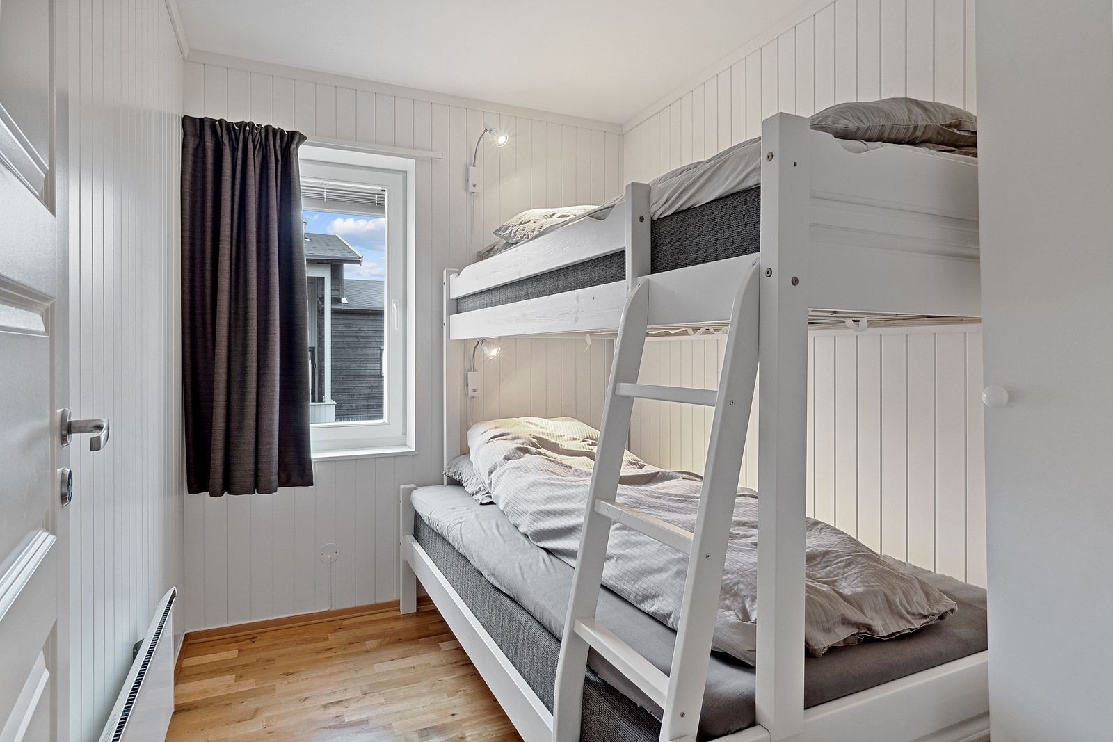 Soverom 2 med familiekøyeseng Galleribilde