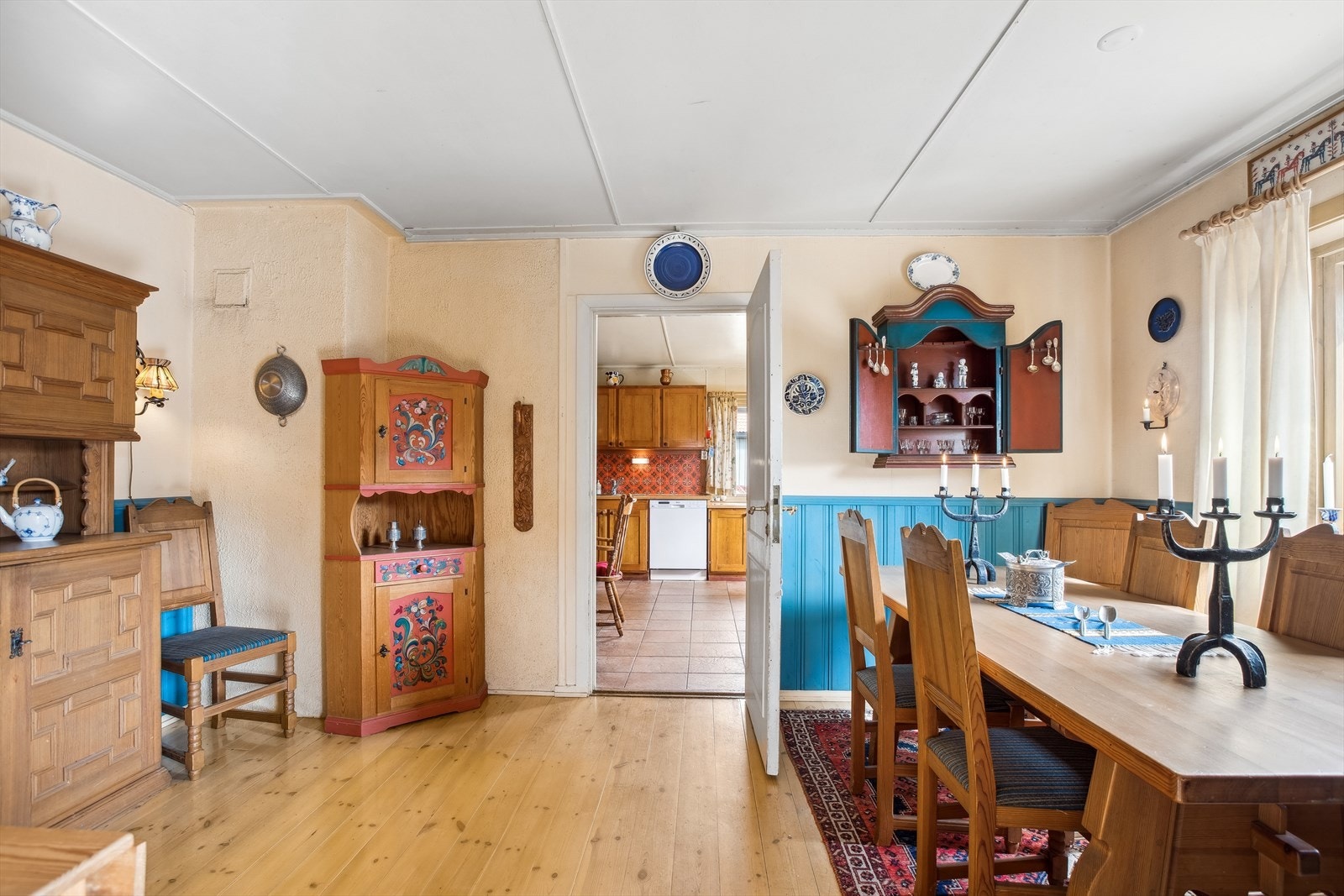 Her kan venner og familie samles rundt bordet - og her kan gode måltider nytes. Galleribilde