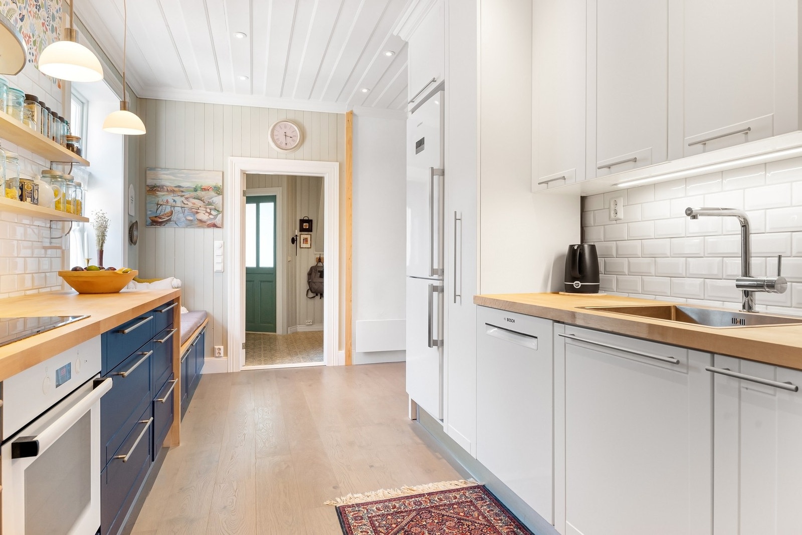 Nyere kjøkkeninnredning fra 2018 Galleribilde