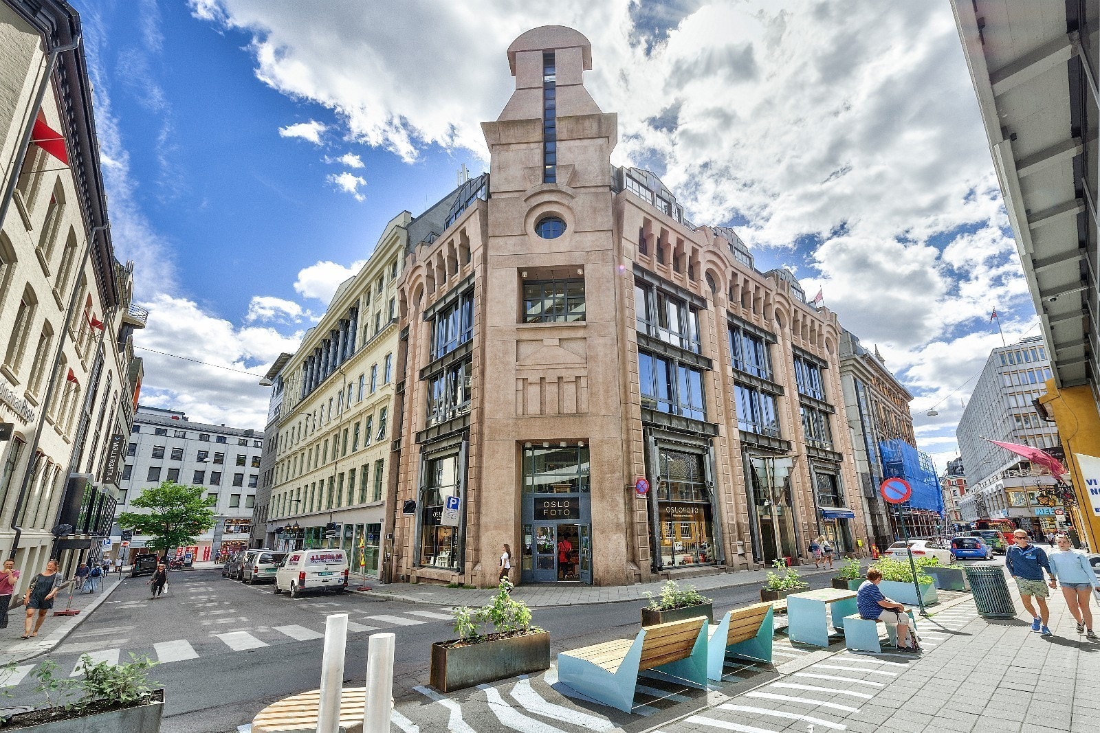 Fasade og kontorinngang i Stortorvet 10 Galleribilde