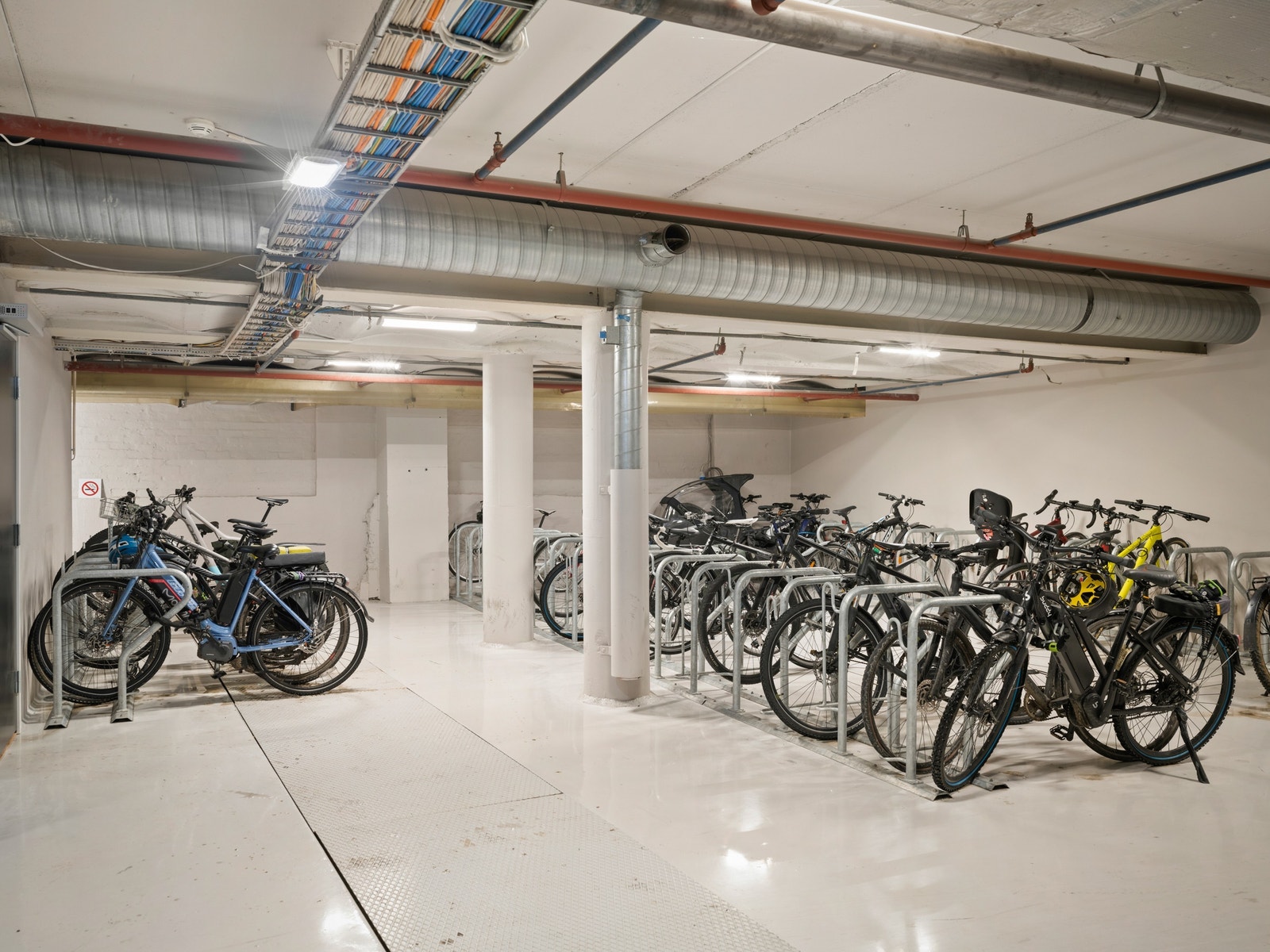 Mulighet for sykkelparkering i bygget Galleribilde