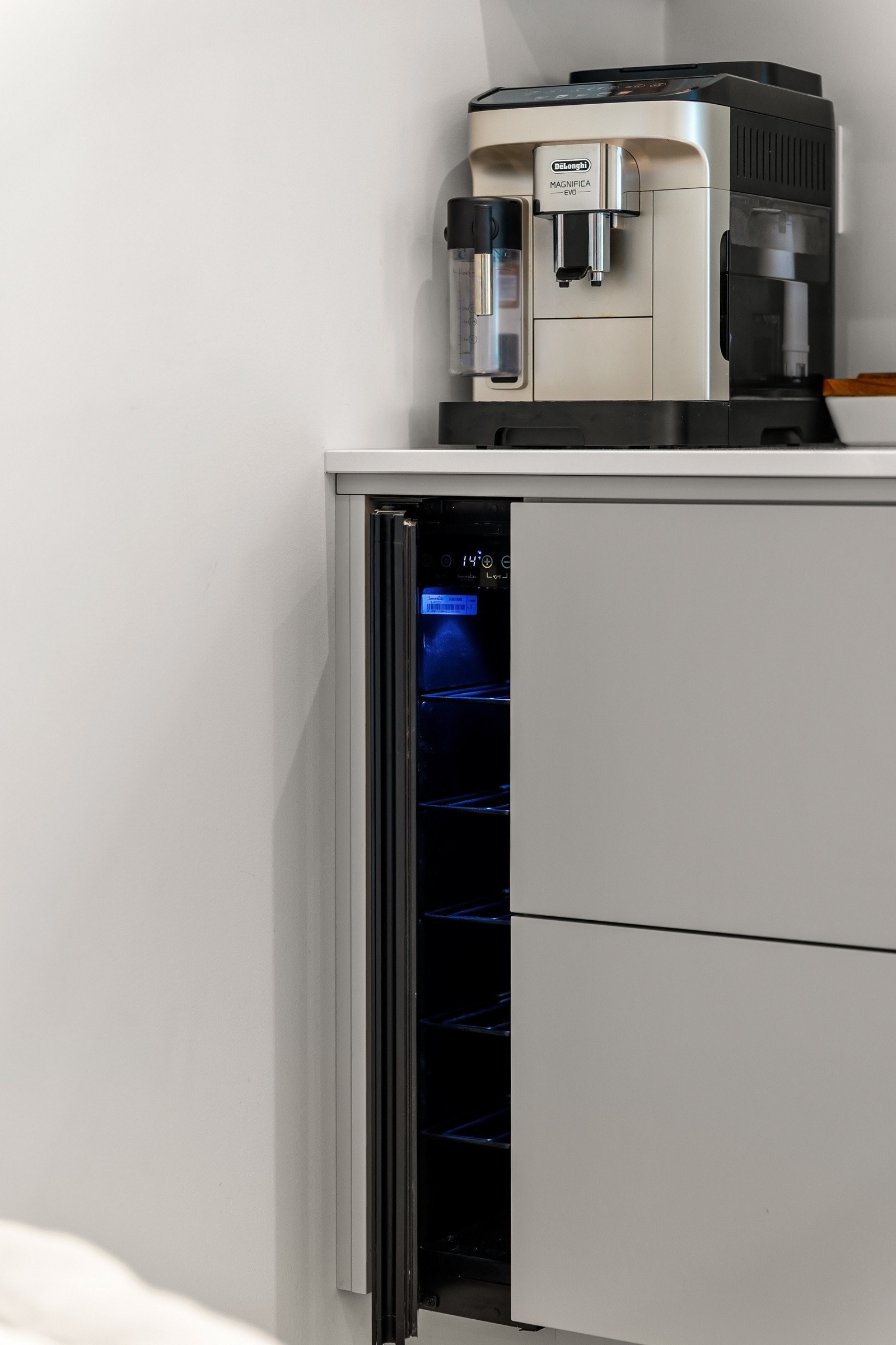 Superpraktisk vinskap! Galleribilde