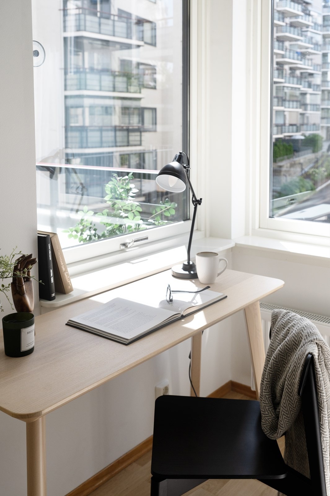 Boligen er tilknyttet Obos OpenNet som leverandør av internett og er inkludert i felleskostnadene. Galleribilde