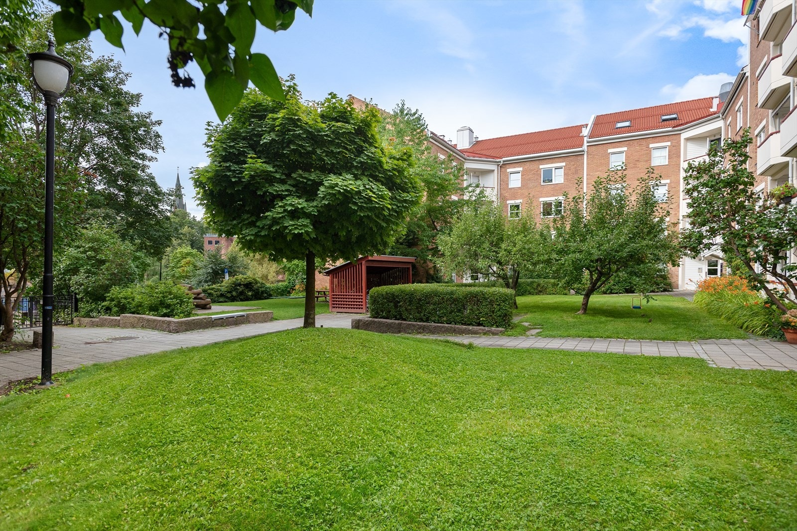 Hyggelig felles bakgård. Galleribilde