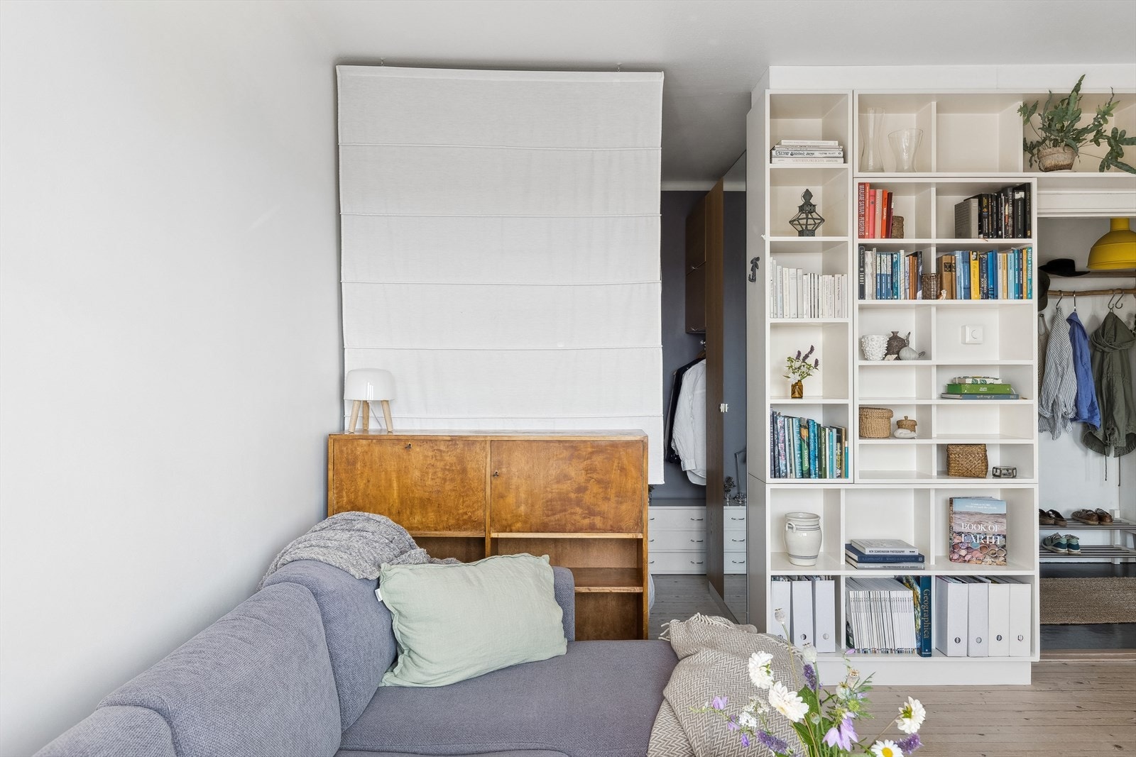Smart sovealkove med fin skjerming. Galleribilde
