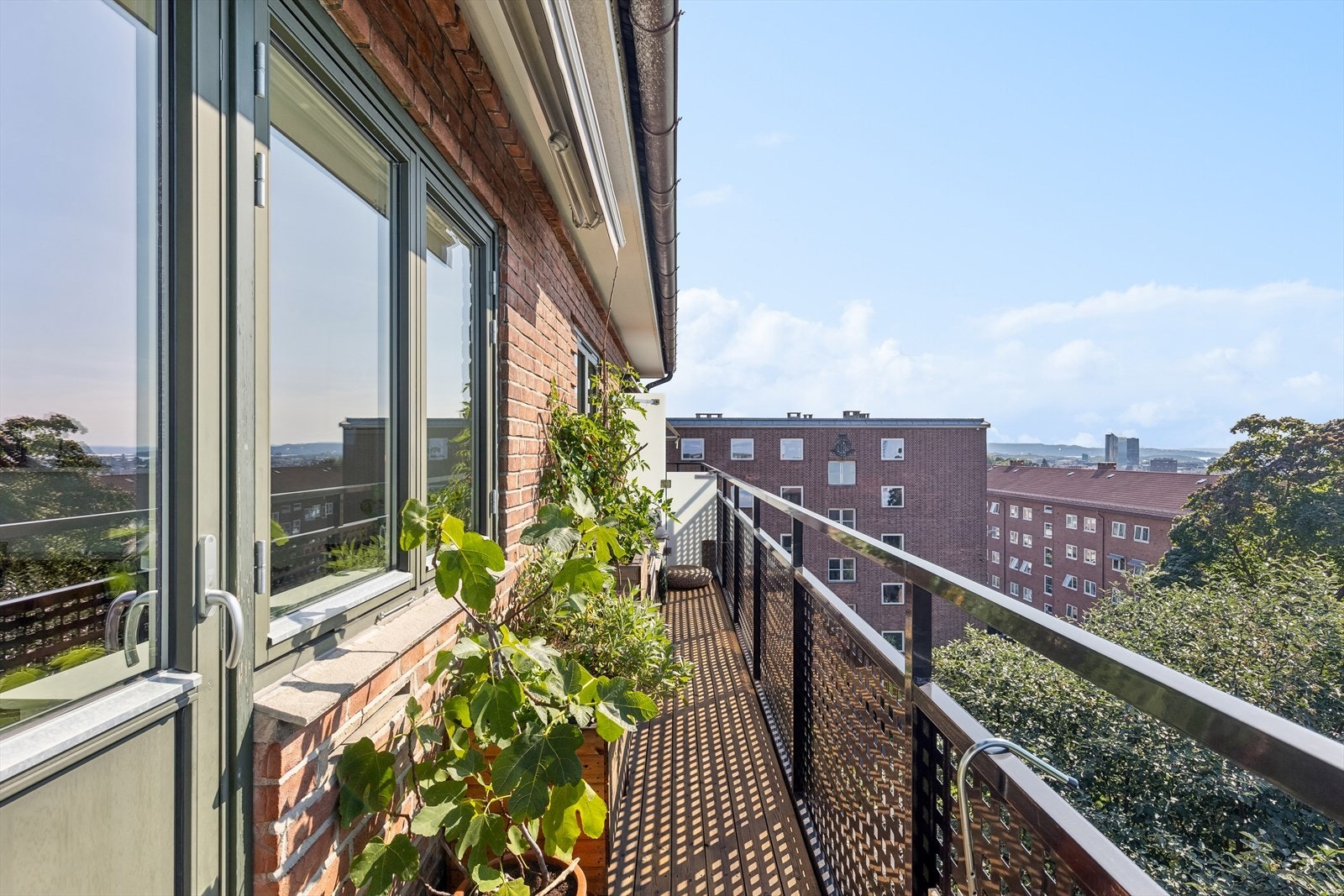 Koselig balkong i god størrelse. Galleribilde