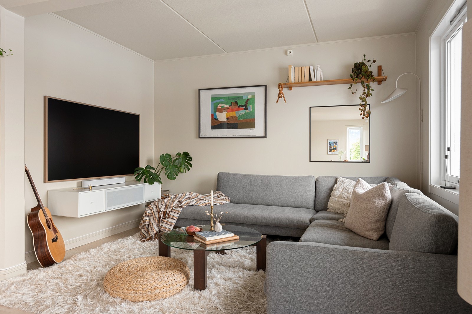 Hyggelig stue i 6. etasje Galleribilde