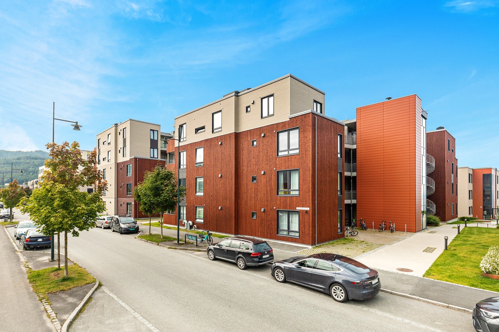 Velkommen til Hommelvik Sjøside - et moderne og innbydende område helt nede ved fjorden. Galleribilde