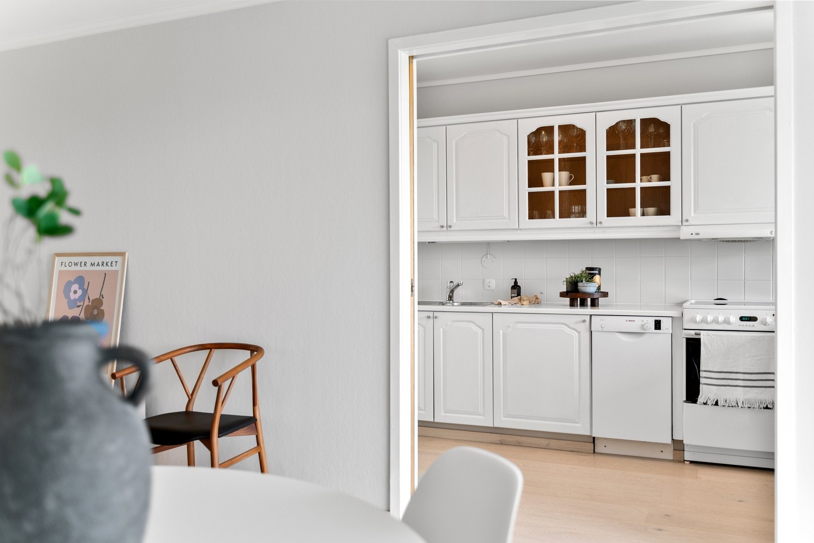 Videre tilkoms til kjøkken. Galleribilde