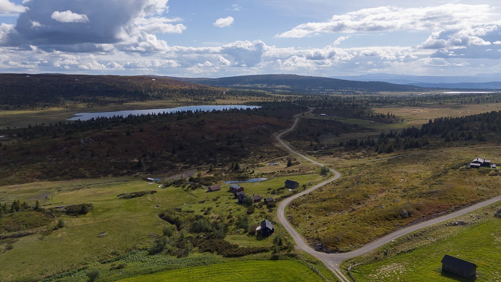 Oversiktsbilde over Sjøsætra. Galleribilde