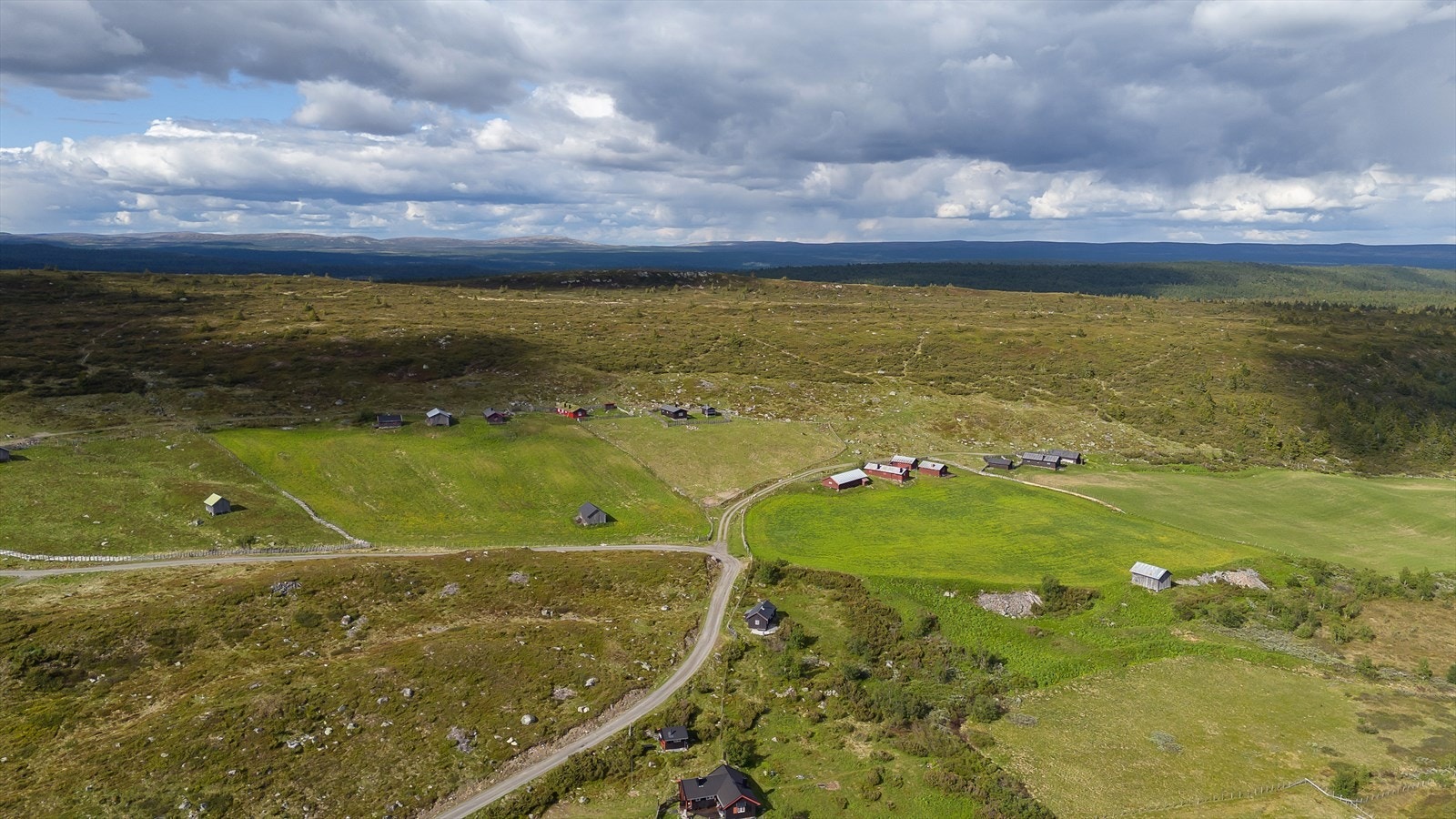 Oversiktsbilde over Sjøsætra. Galleribilde